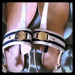 Tommy sandals